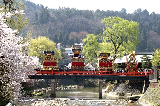 Nagoya to Takayama & Shirakawa World Heritage English Guide - Discovering Shirakawa-gos Charm