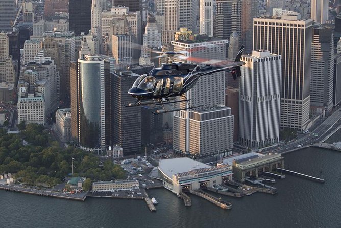 New York Helicopter Tour: Manhattan, Brooklyn and Staten Island - Safety Measures and Staff Assistance