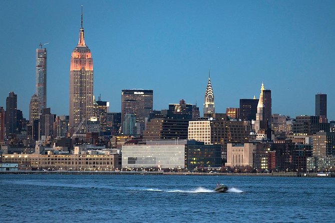 New York Private Boat Charter (Up to 6 Passengers) - Sum Up