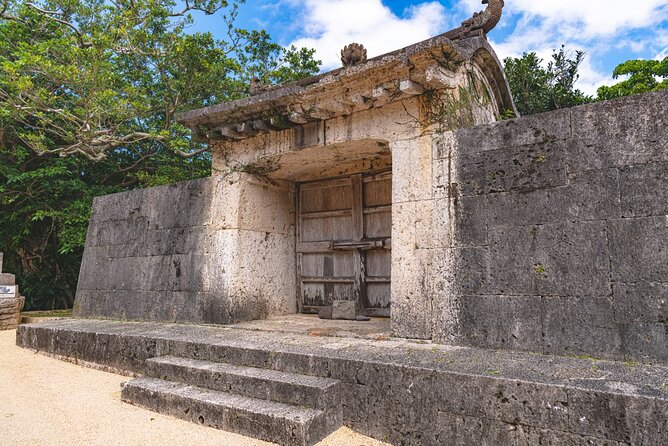 Okinawa Opera Night in Nakagusuku Castle With City Bus Tour - Ticketing and Reservations