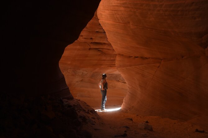 Peekaboo Slot Canyon 4WD Tour - Directions and Accessibility