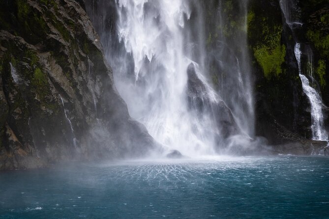 Premium Milford Sound Cruise Including Lunch - Copyright & Terms