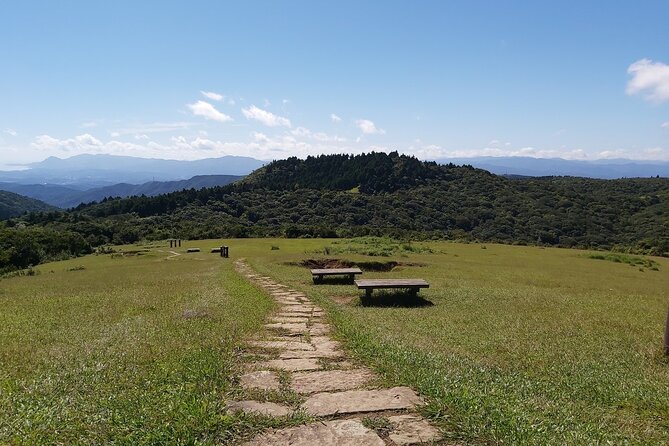 Private Taipei Yangmingshan Half-Day Hiking Tour - Sum Up