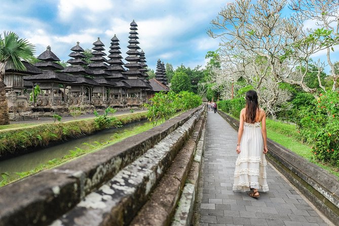 Private Tour: Full-Day Tanah Lot and Uluwatu Temples With Kecak Fire Dance Show - Sum Up