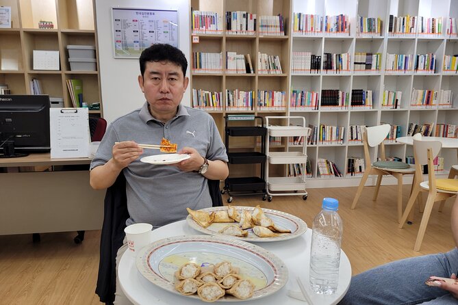 Private Tour: N.Korea Cooking Class & Talk With N.Korean Defector - Direction for Booking