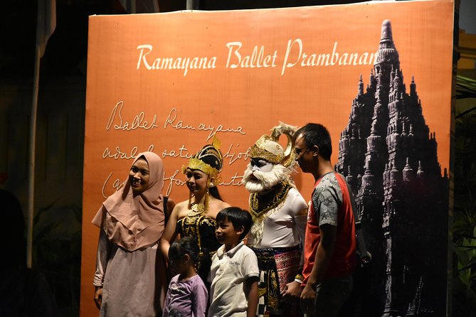 Ramayana Ballet Performance In Prambanan Temple With Dinner - Sum Up