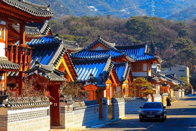 Seoul City and Seasonal Hot Attractions One Day Tour - Common questions
