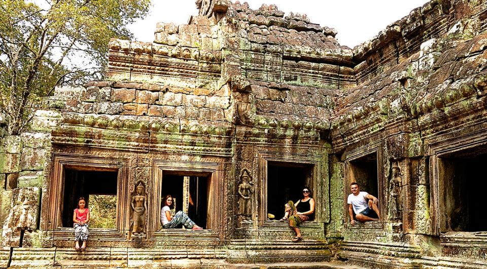 Siem Reap: Angkor Wat Small-Group Historical Day Tour - Booking Information