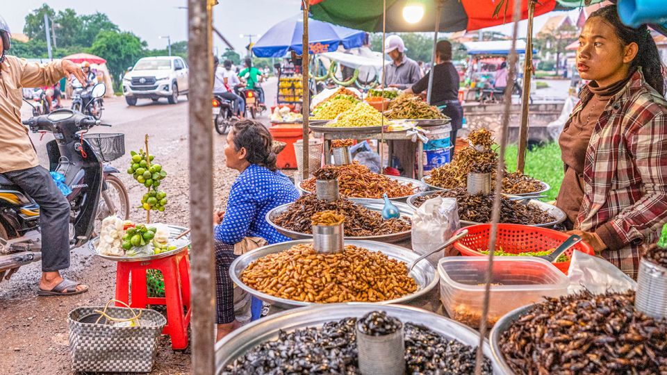 Siem Reap: Evening Foodie Vespa Tour - Additional Information