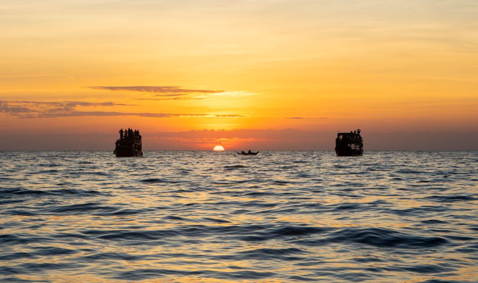 Siem Reap: Floating Village Sunset Boat Guided Vespa Tour - Vespa Ride Experience