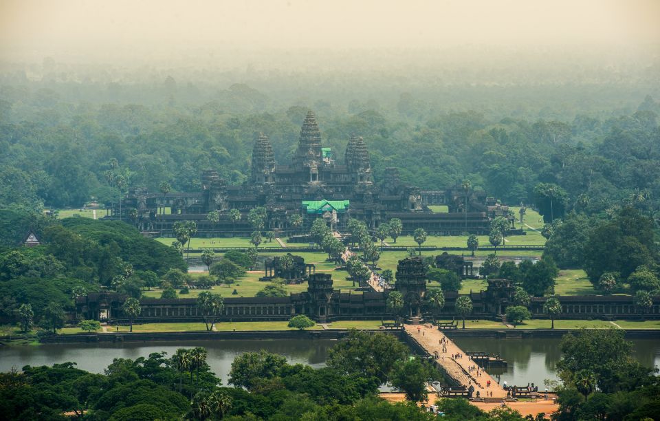 Siem Reap: Sunrise at Angkor Wat and Champagne Breakfast - Sum Up
