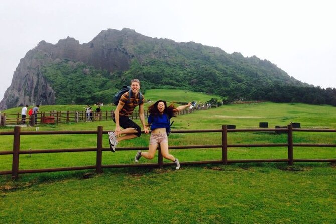 Small Group Private Taxi Tour DAY Experience in Jeju Island - Sum Up