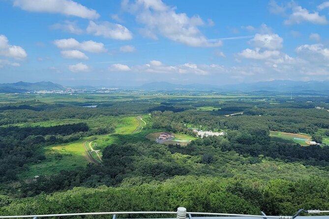 Small Group Tour to Demiliterized Zone & Suspension Bridge - Booking Information