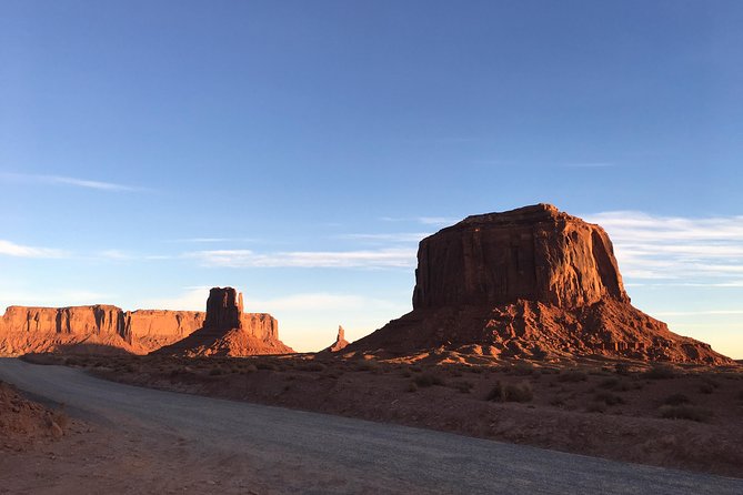 Sunrise Tour of Monument Valley - Indigenous Culture Immersion