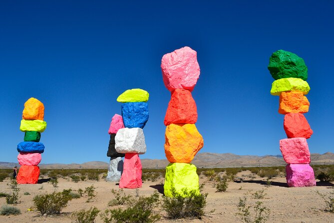 Sunset Hike and Photography Tour Near Red Rock With Optional 7 Magic Mountains - Sum Up