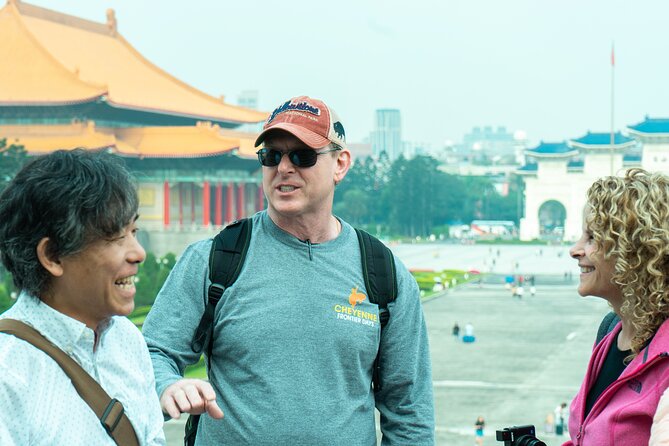 Taipei: Book A Local Host For 6 Hours - Common questions