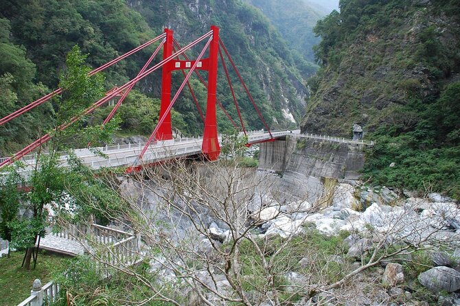Taroko Gorge Day Tour From Taipei by Car - Safety and Comfort