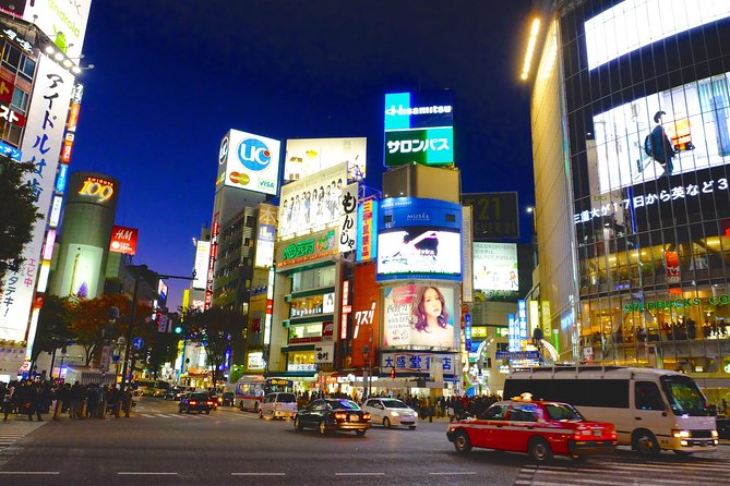 Tokyo by Night Photoshoot & Learn - Learn From Tokyos Nighttime Vibes