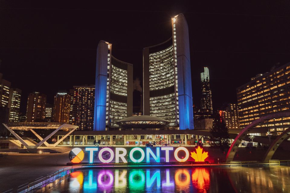 Toronto: Best of Toronto and Waterfront Self-Guided Tour - Digital Audio Guide Download