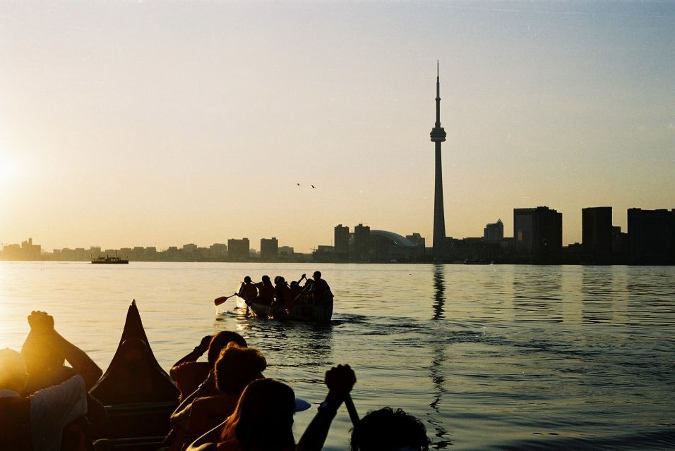 Toronto Islands: Sunset Canoe Tour - Sunset Canoe Tour Overview