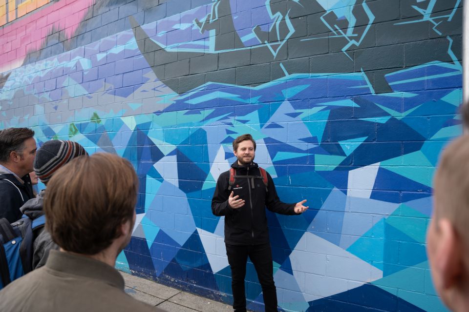 Victoria: Street Art & Craft Beer Walking Tour With Tastings - Tour Itinerary