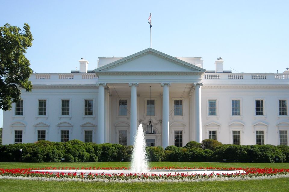 Washington DC: Multilingual Private Day or Evening SUV Tour - Private Group Experience