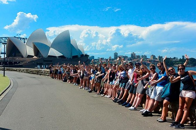 Week-Long Group Tour With Pick-Up and Accommodation, Sydney - Booking Information