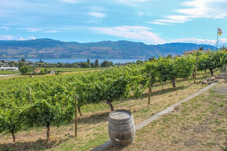 West Kelowna: Afternoon Sightseeing and Wine Tour - Directions