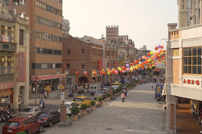 2-Hour Private Dadaocheng Walking Tour - Sum Up