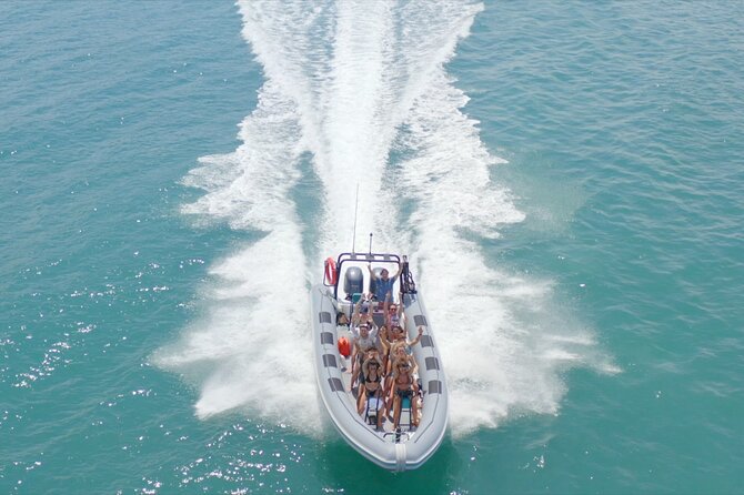 360 Boat Experience to Circumnavigate Magnetic Island - Sum Up