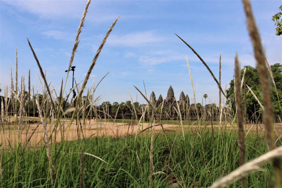 Angkor Wat: Tuk Tuk and Walking Tour - Sum Up