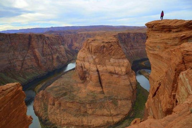 Antelope Canyon and Horseshoe Bend Day Tour From Flagstaff - Sum Up