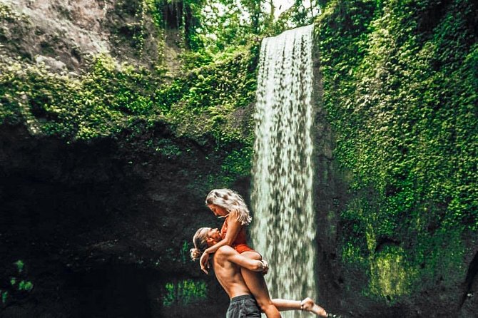 Best of Ubud : One Day Hidden Waterfall Tour With Tempel - Souvenir Recommendations
