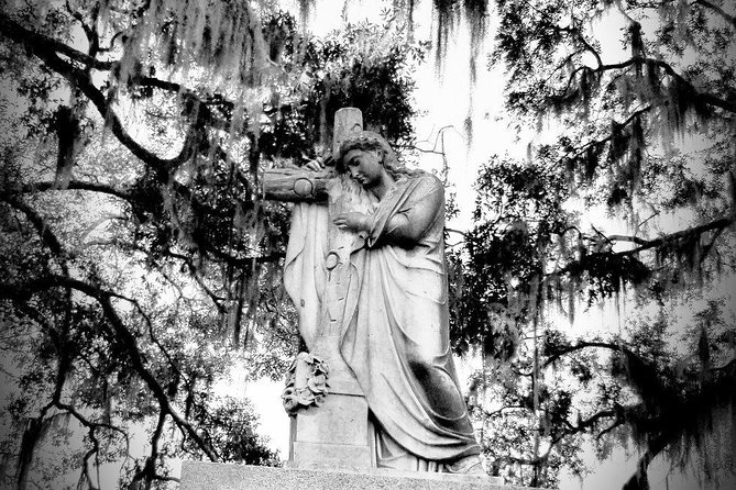 Bonaventure Cemetery Walking Tour With Transportation - Booking and Cancellation Policy