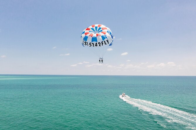 Bradenton Beach Small-Group Parasailing Tour  - Sarasota - Key Points