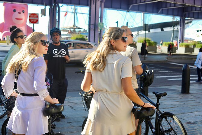 Brooklyn Bridge and Waterfront 2-hour Guided Bike Tour - Booking Tips