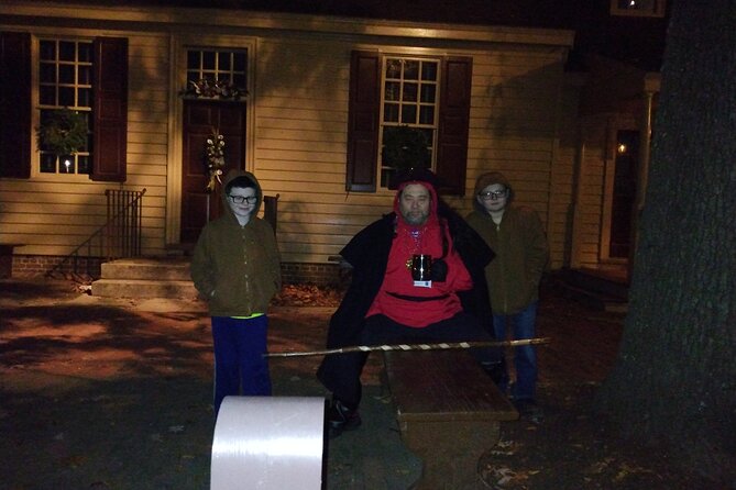 Colonial Williamsburg Evening Ghost Stories and History Tour - Common questions