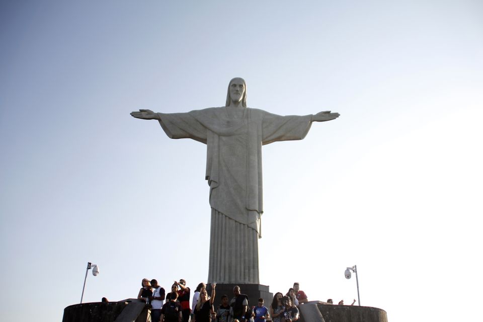 Corcovado and Sugarloaf Mountain Full-Day Tour - Visit to Christ the Redeemer Statue