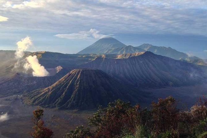 Explore Volcano Bromo - Start Surabaya // 2 Days 1 Night - Common questions