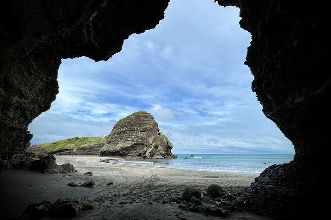 Full Day Exploring the Wild Piha Beach In Auckland - Common questions