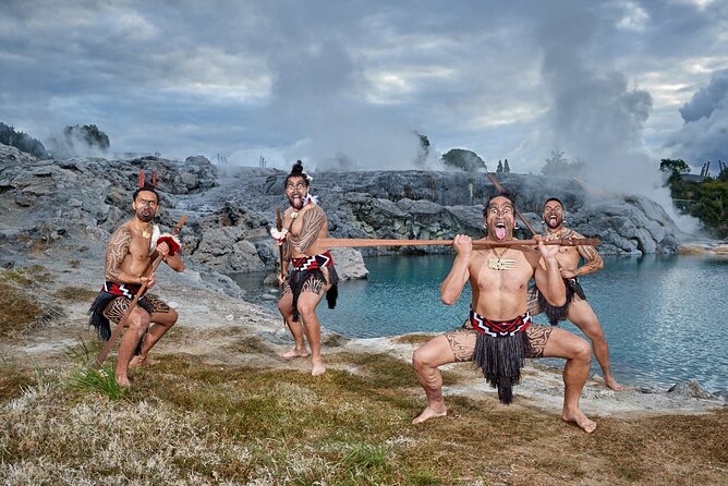 Full-Day Te Puia Geothermal Valley Experience From Auckland - Tips for a Memorable Visit