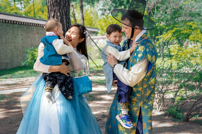 Gyeongbokgung Palace K-drama Hanbok Rental in Seoul - Viator Contact Information and Policies