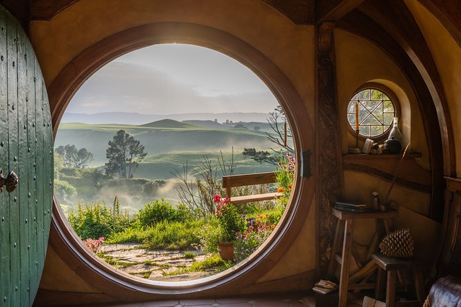 Hobbiton Movie Set& Te Puia Experience Private Tour From Auckland - Sum Up