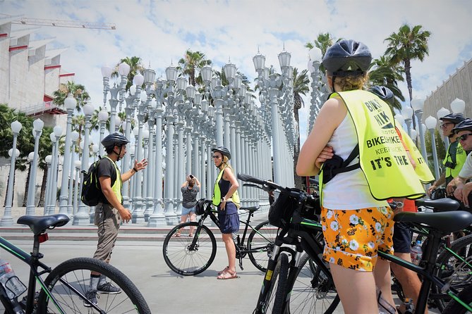 Hollywood Tour: Sightseeing by Electric Bike - Common questions