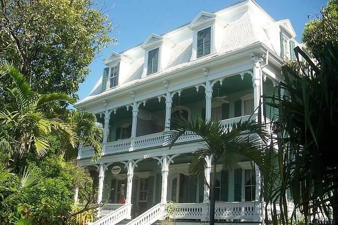 Key West Historic Homes and Island History - Small Group Walking Tour - Small Group Walking Tour Experience