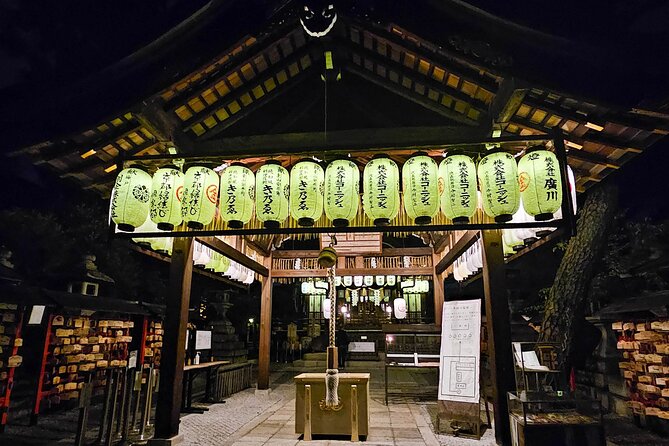 Kyoto Gion Night Walk - Small Group Guided Tour - Tour Experience Highlights