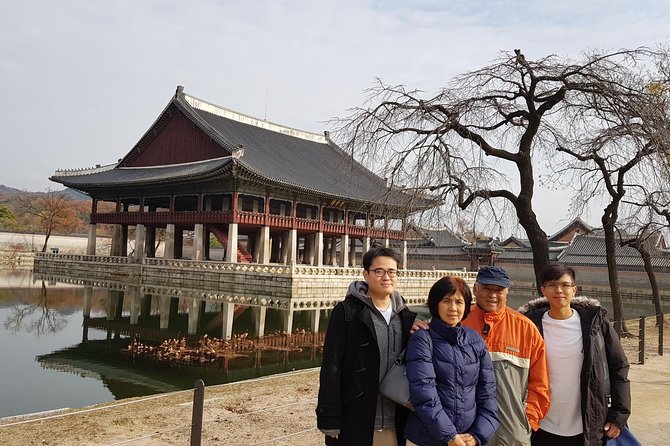 Layover Tour for Essential Seoul City & Gourmet Tour(Incl. Lunch & Dinner) - Booking Details & Terms