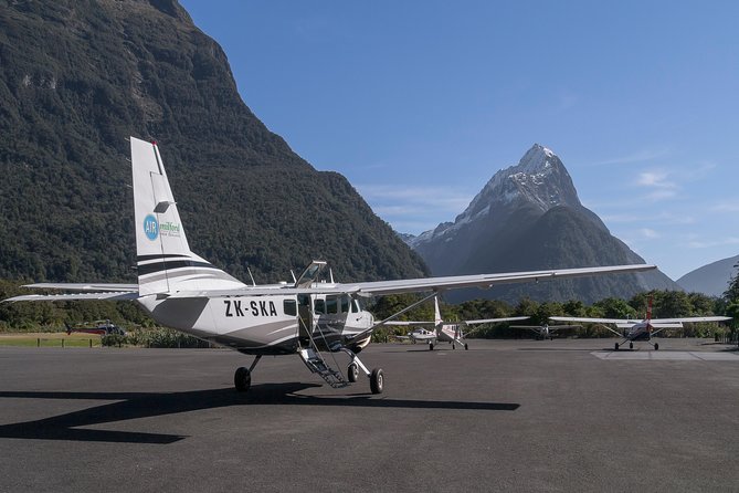 Milford Sound Overhead Flight With Landing From Queenstown - Common questions