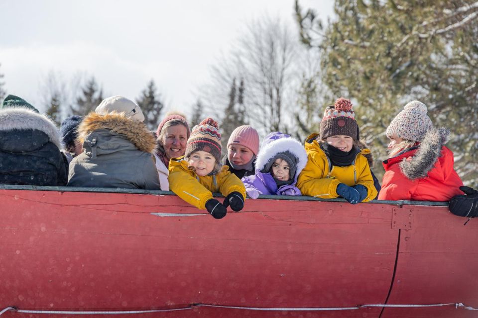 Mont-Tremblant: Sleigh Ride W/ Storytelling & Hot Chocolate - Sum Up