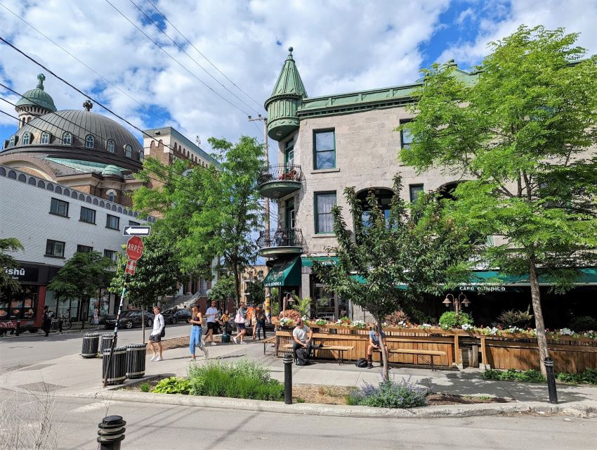 Montreal: Plateau Mont-Royal & Mile End Walking Tour - Tour Description